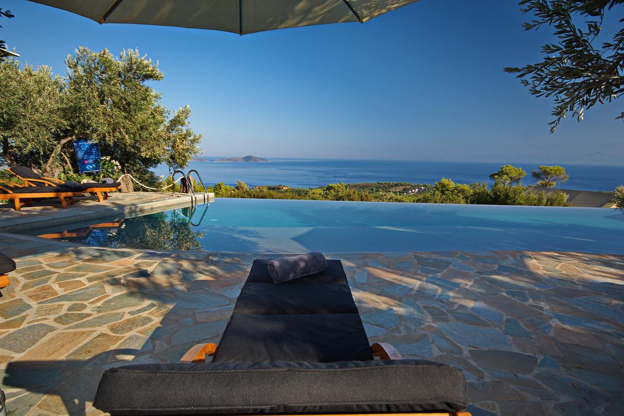 The Infinity 180 Luxury Suites Milia Exteriör bild