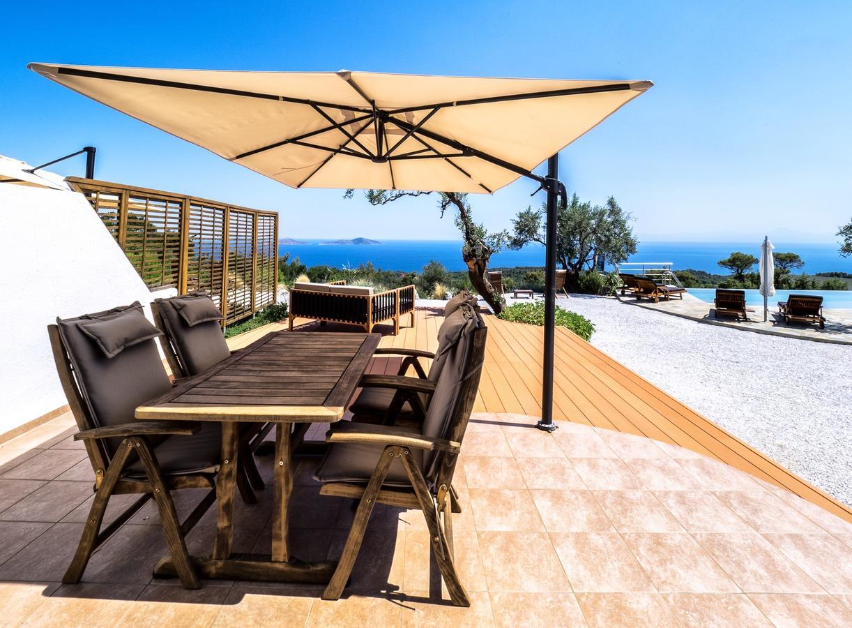 The Infinity 180 Luxury Suites Milia Exteriör bild